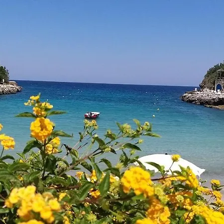 奥特朗托乐查勒海滩度假酒店 3* 奥特朗托