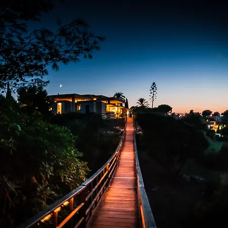 奥特朗托乐查勒海滩度假酒店 度假村 奥特朗托