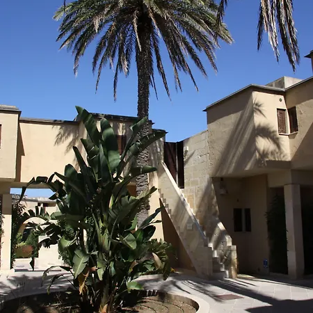 Futura Club Le Cale D'otranto 度假村 奥特朗托