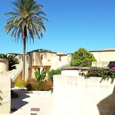 Futura Club Le Cale D'otranto 度假村 奥特朗托